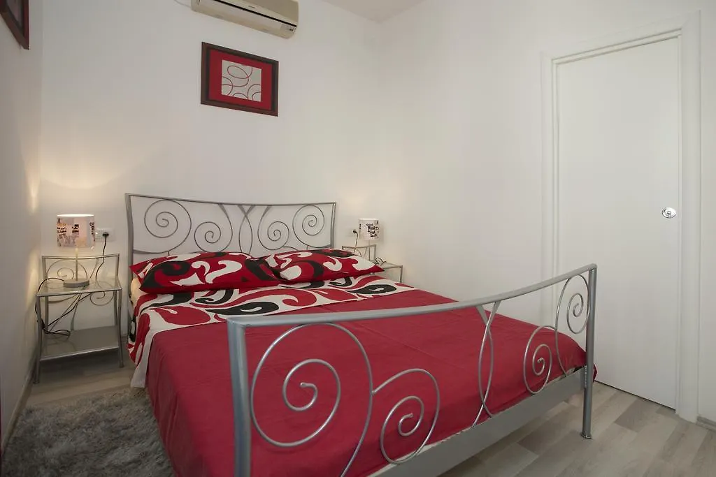 Apartments Sevilja Spalato 0*,